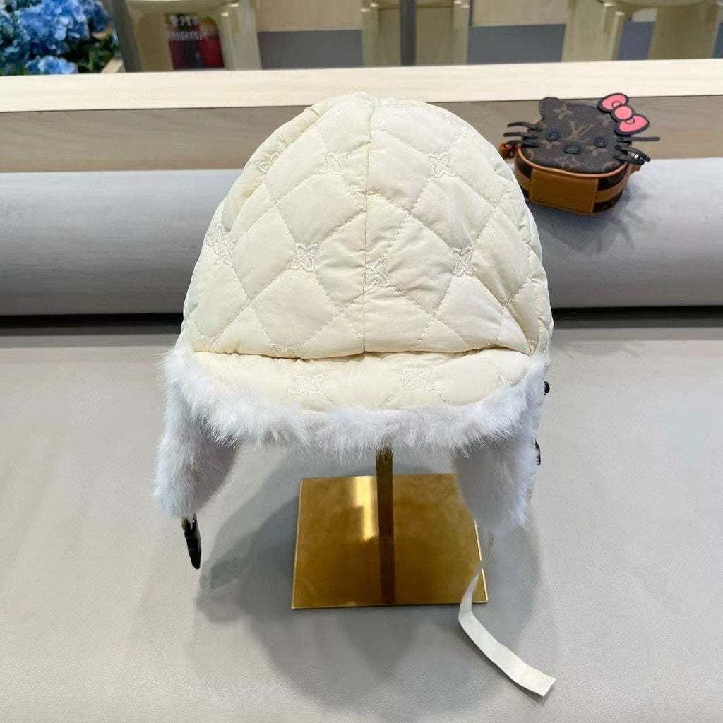 LOUIS VUITTON TRAPPER HAT IN BEIGE COTTON 411230