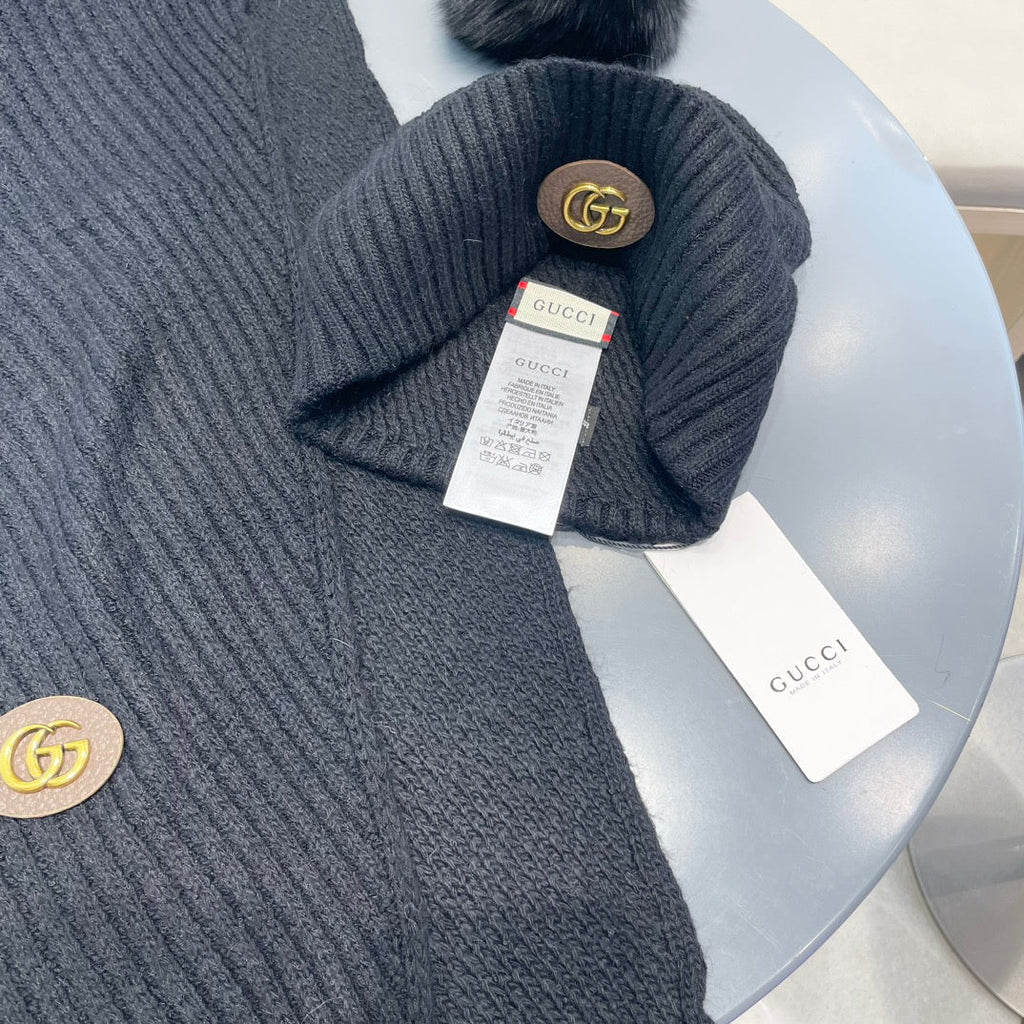 GUCCI SET SCARF AND HAT IN BLACK WOOL 414779