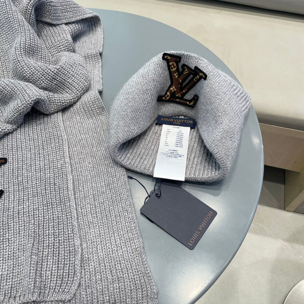 LOUIS VUITTON SET CLASSIC SCARF AND HAT IN GRAY WOOL 414787