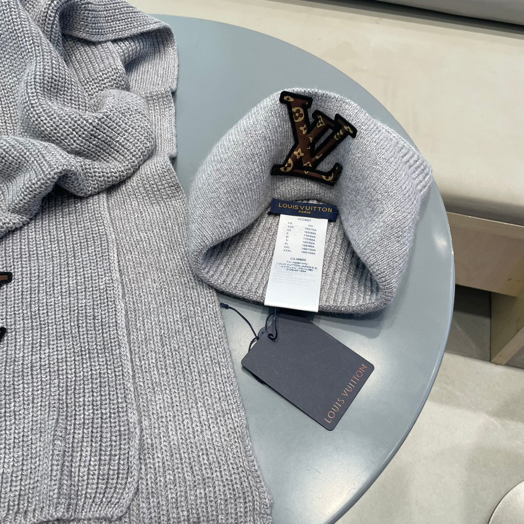 LOUIS VUITTON SET CLASSIC SCARF AND HAT IN GRAY WOOL 414787
