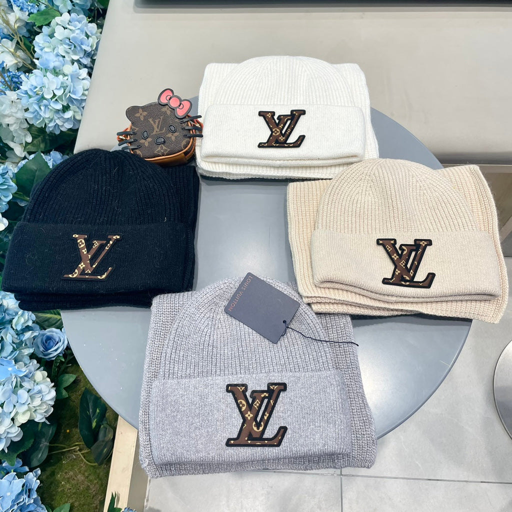 LOUIS VUITTON SET CLASSIC SCARF AND HAT IN GRAY WOOL 414787