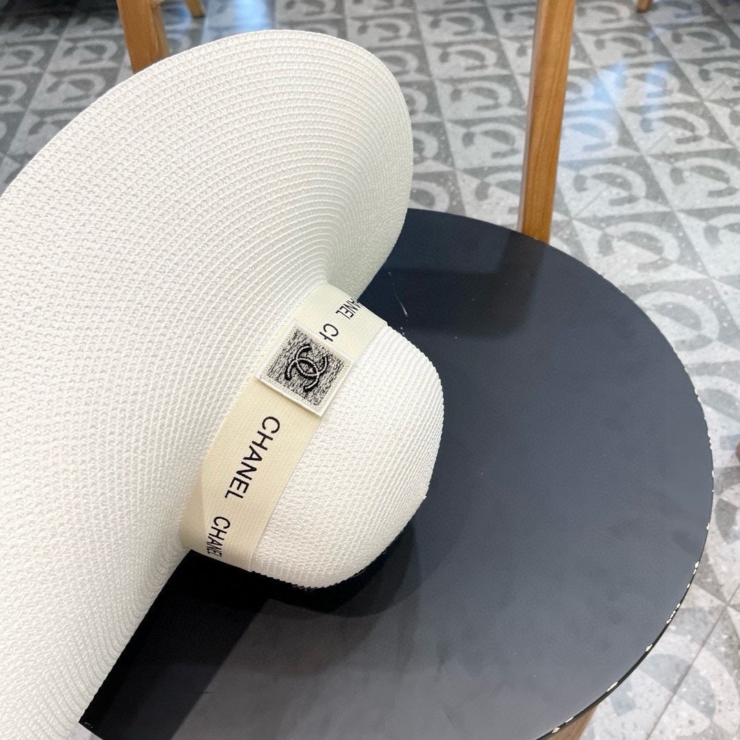 CHANEL WIDE BRIM STRAW HAT WHITE 672707