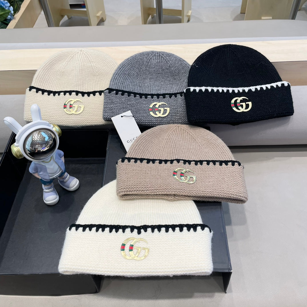 GUCCI BEANIE HAT IN PEANUT BROWN WOOL 416411