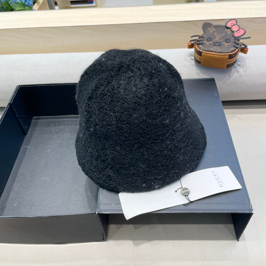 GUCCI BUCKET HAT BLACK 418095