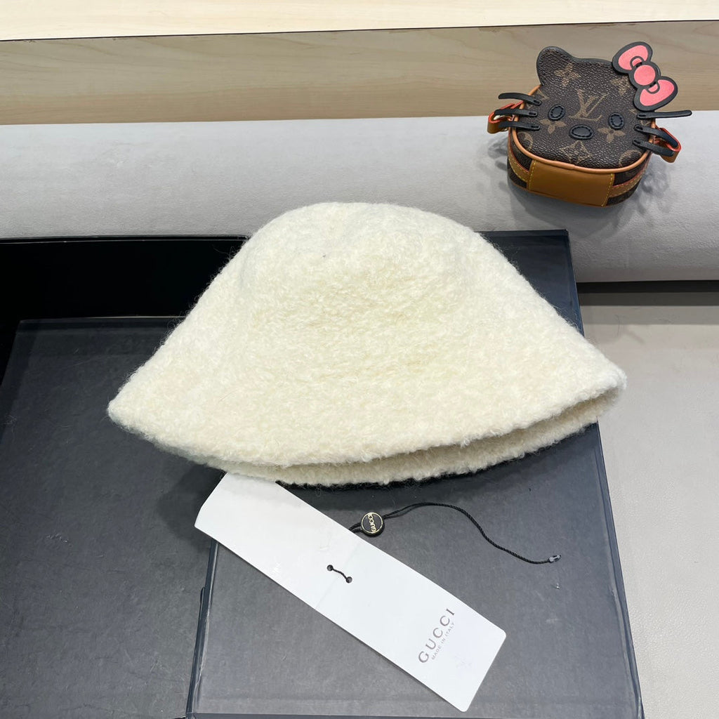 GUCCI BUCKET HAT WHITE CREAM 418096