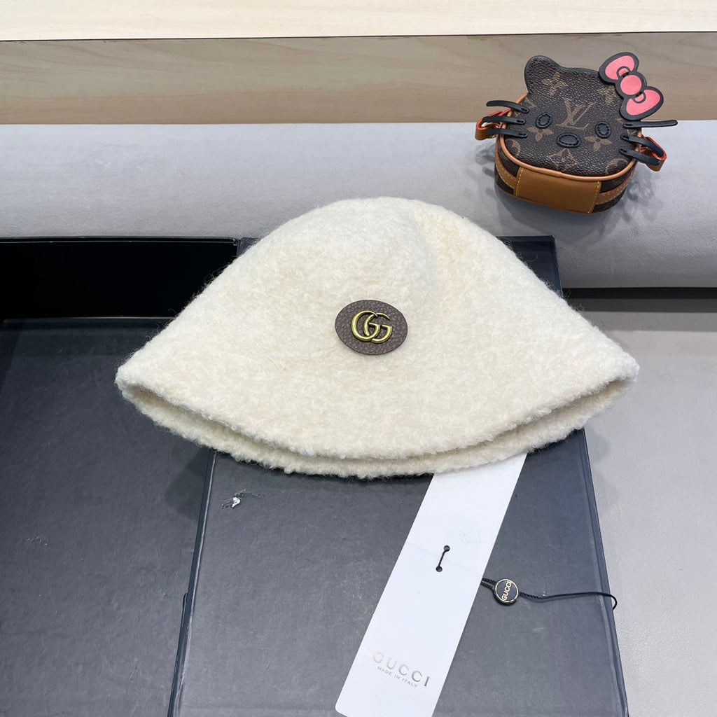 GUCCI BUCKET HAT WHITE CREAM 418096