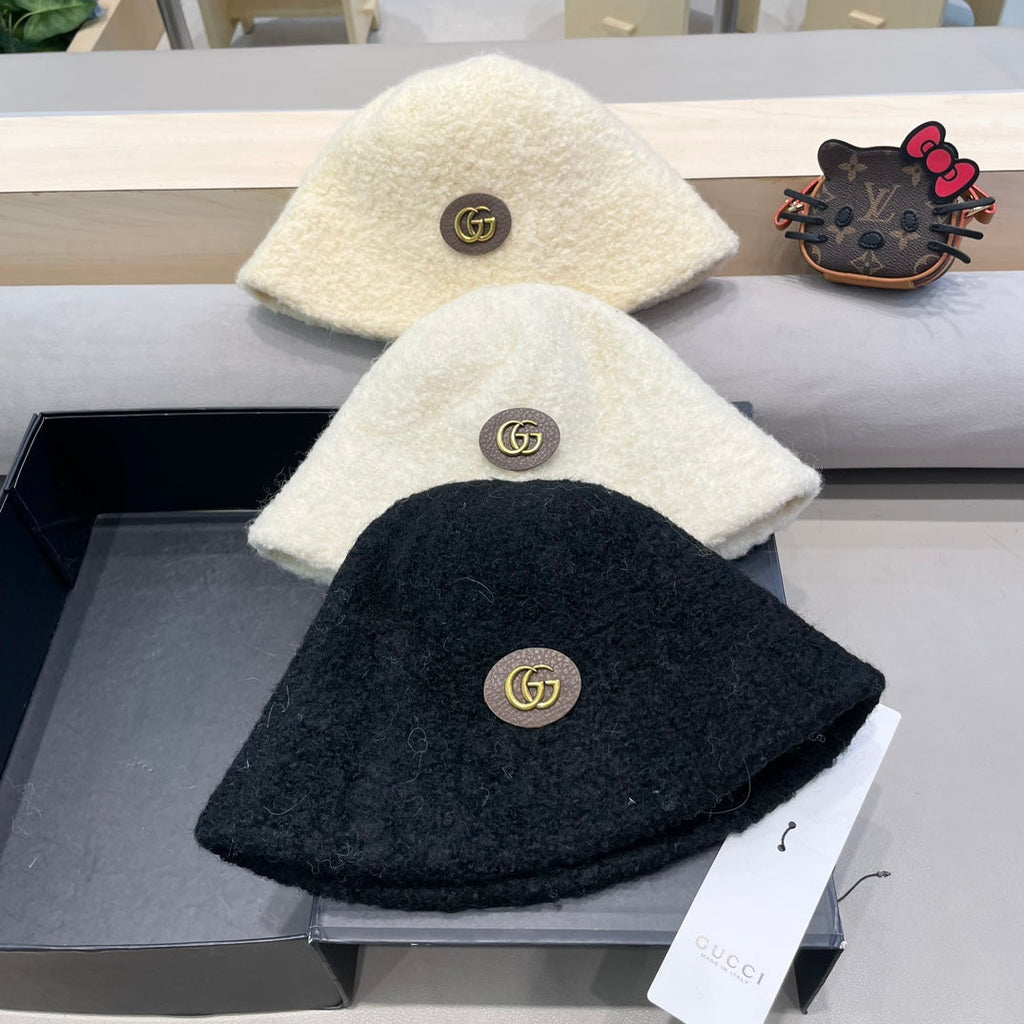GUCCI BUCKET HAT WHITE CREAM 418096