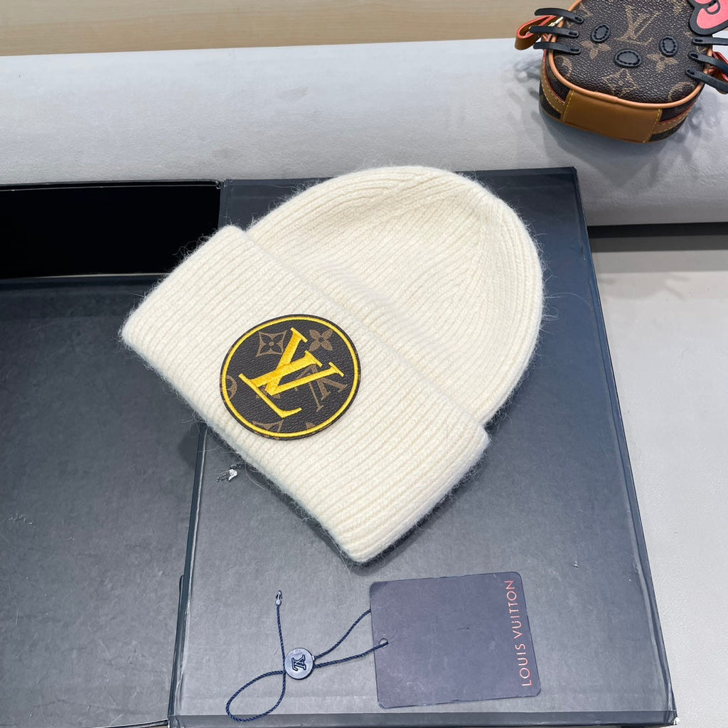 LOUIS VUITTON KNITTED BEANIE HAT IN BEIGE WOOL AND RABBIT FUR 417758