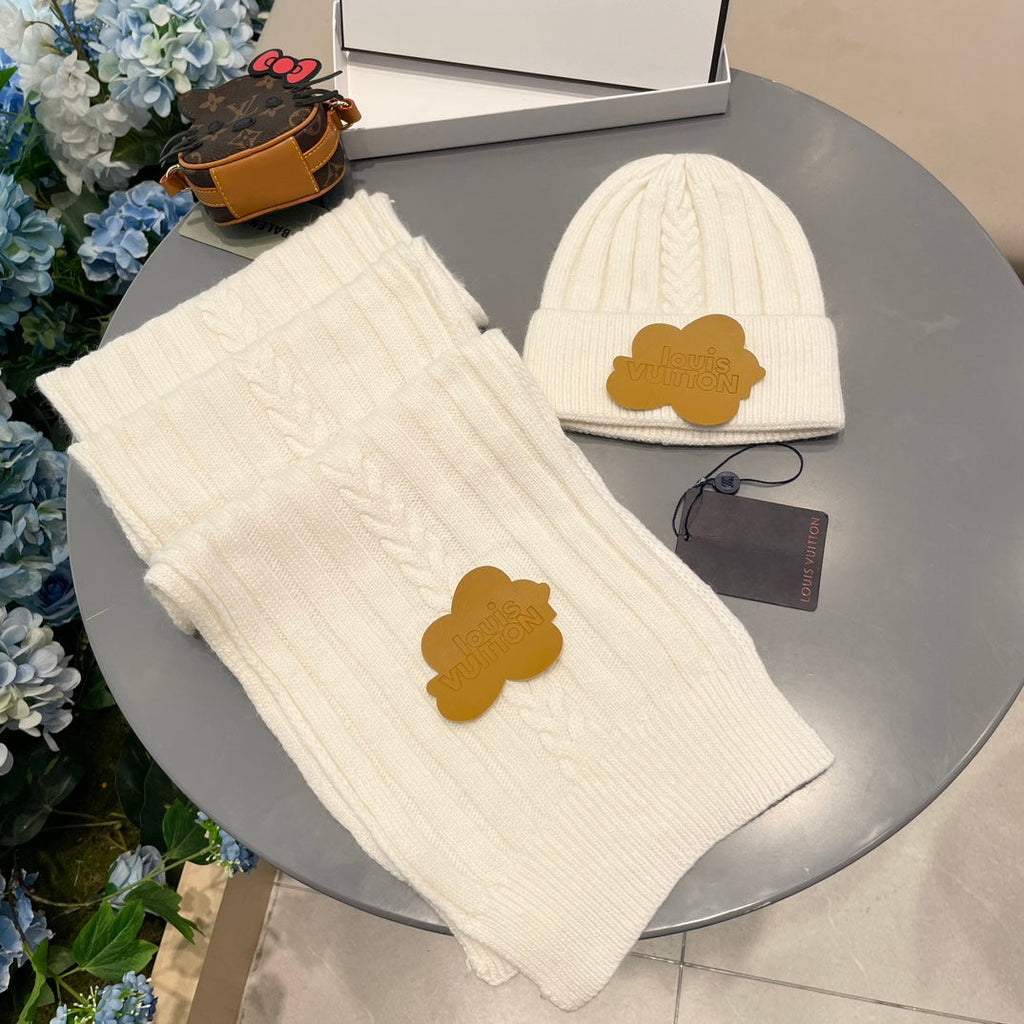 LOUIS VUITTON SET SCARF AND HAT IN BEIGE WOOL 419145