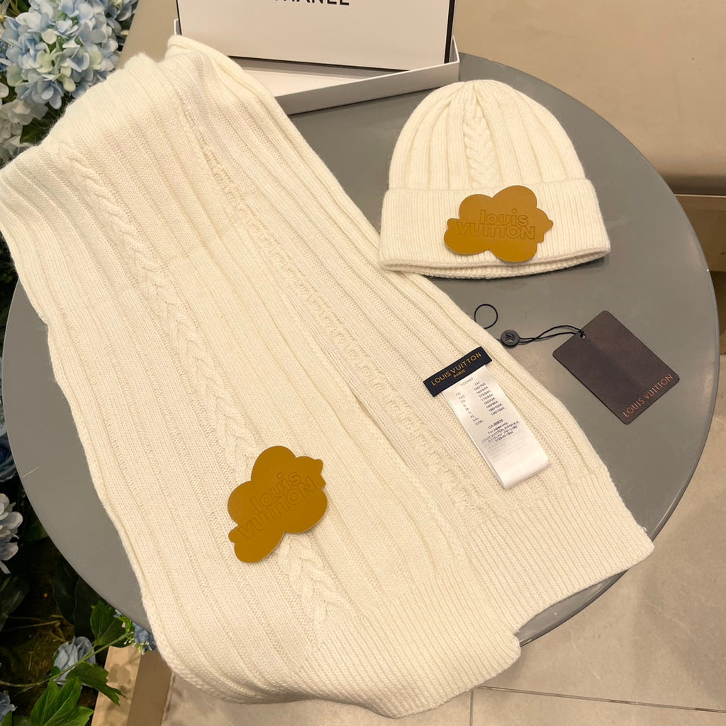 LOUIS VUITTON SET SCARF AND HAT IN BEIGE WOOL 419145