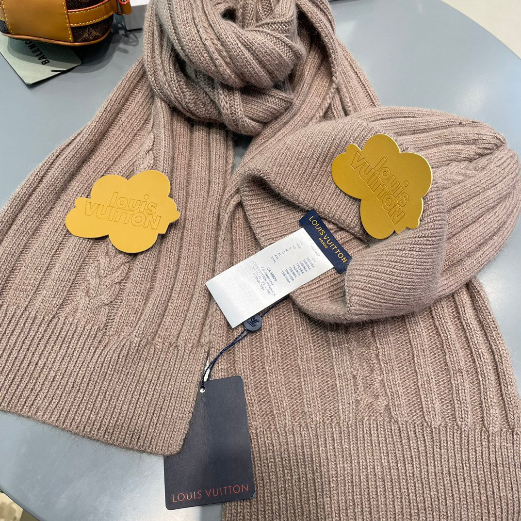 LOUIS VUITTON SET SCARF AND HAT IN LIGHT BROWN WOOL 419146