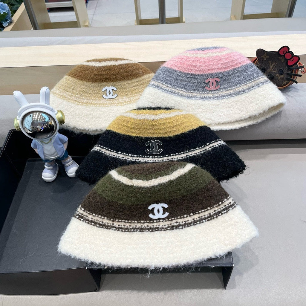 CHANEL BUCKET HAT IN COLORFUL FLEECE 421130