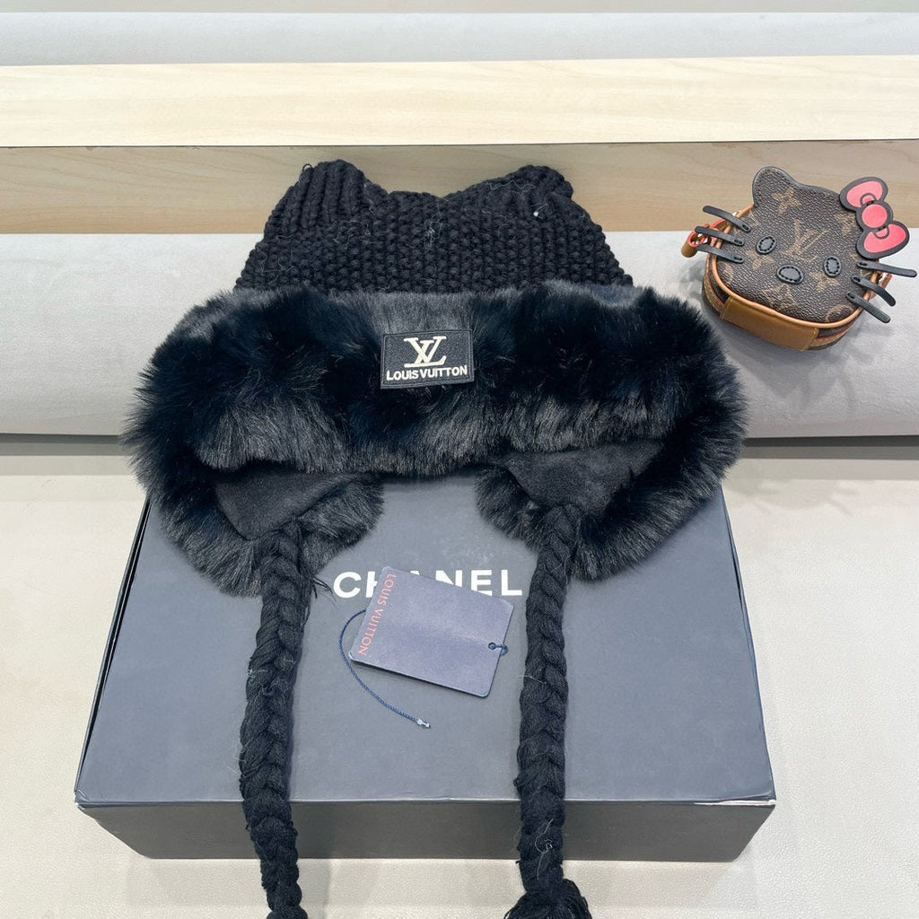 LOUIS VUITTON KNITTED BEANIE HAT IN BLACK WOOL WITH JAPANESE CAT EARS 421256