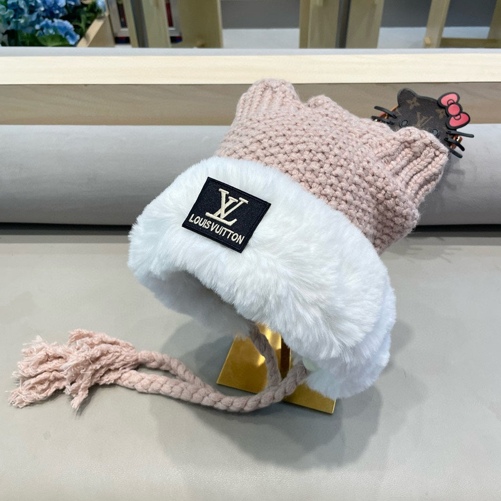 LOUIS VUITTON KNITTED BEANIE HAT IN LIGHT PINK WOOL WITH JAPANESE CAT EARS 421258