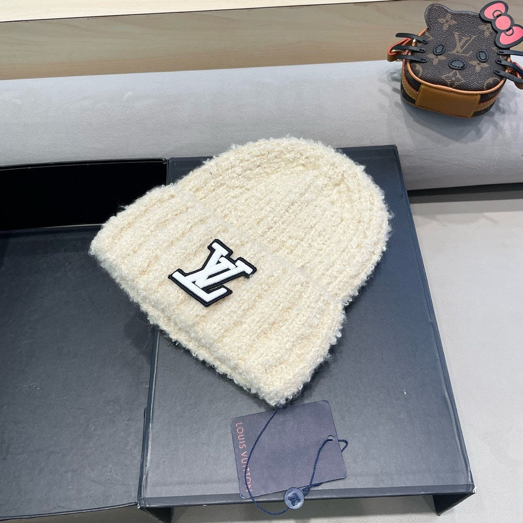 LOUIS VUITTON KNITTED BEANIE HAT IN LIGHT BEIGE WOOL 421267