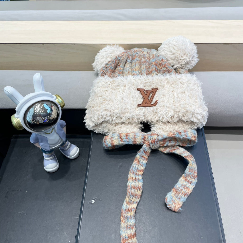 LOUIS VUITTON KNITTED BEANIE HAT IN COLORFUL WOOL WITH CUTE BEAR EARS 422497