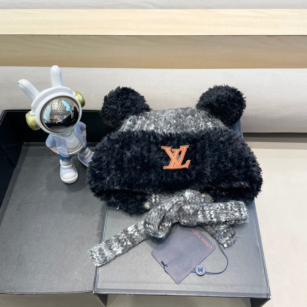 LOUIS VUITTON KNITTED BEANIE HAT IN BLACK MIX GRAY WOOL WITH CUTE BEAR EARS 422498