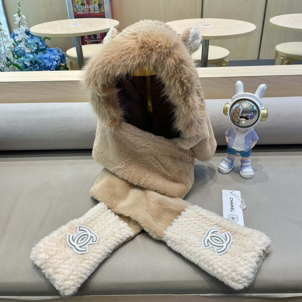 CHANEL BALACLAVA HAT IN CAMEL BEIGE MIX WHITE FLEECE 422215