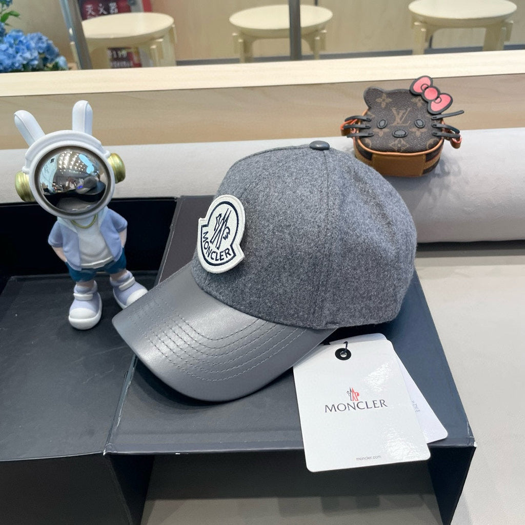 CHANEL WOOL-TWEED AND LEATHER BASEBALL CAP SHARK GRAY 428239