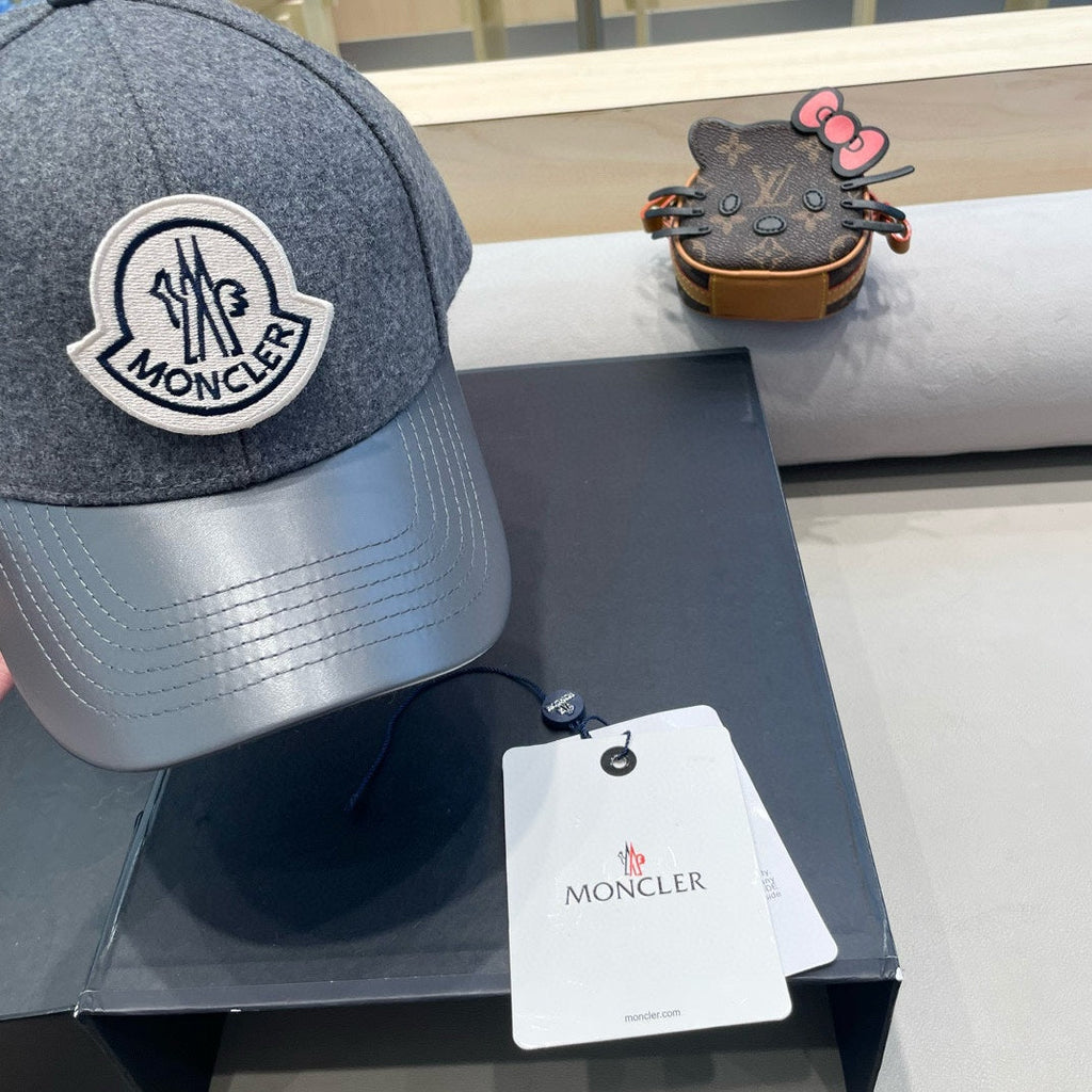 CHANEL WOOL-TWEED AND LEATHER BASEBALL CAP SHARK GRAY 428239
