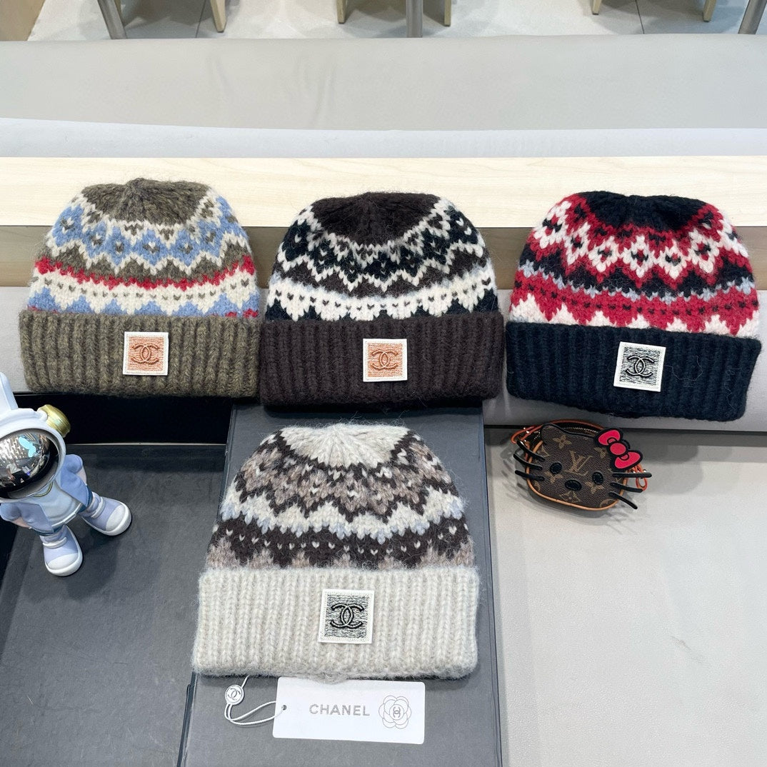 CHANEL KNIT BEANIE HAT WHITE MIX BROWN 428242