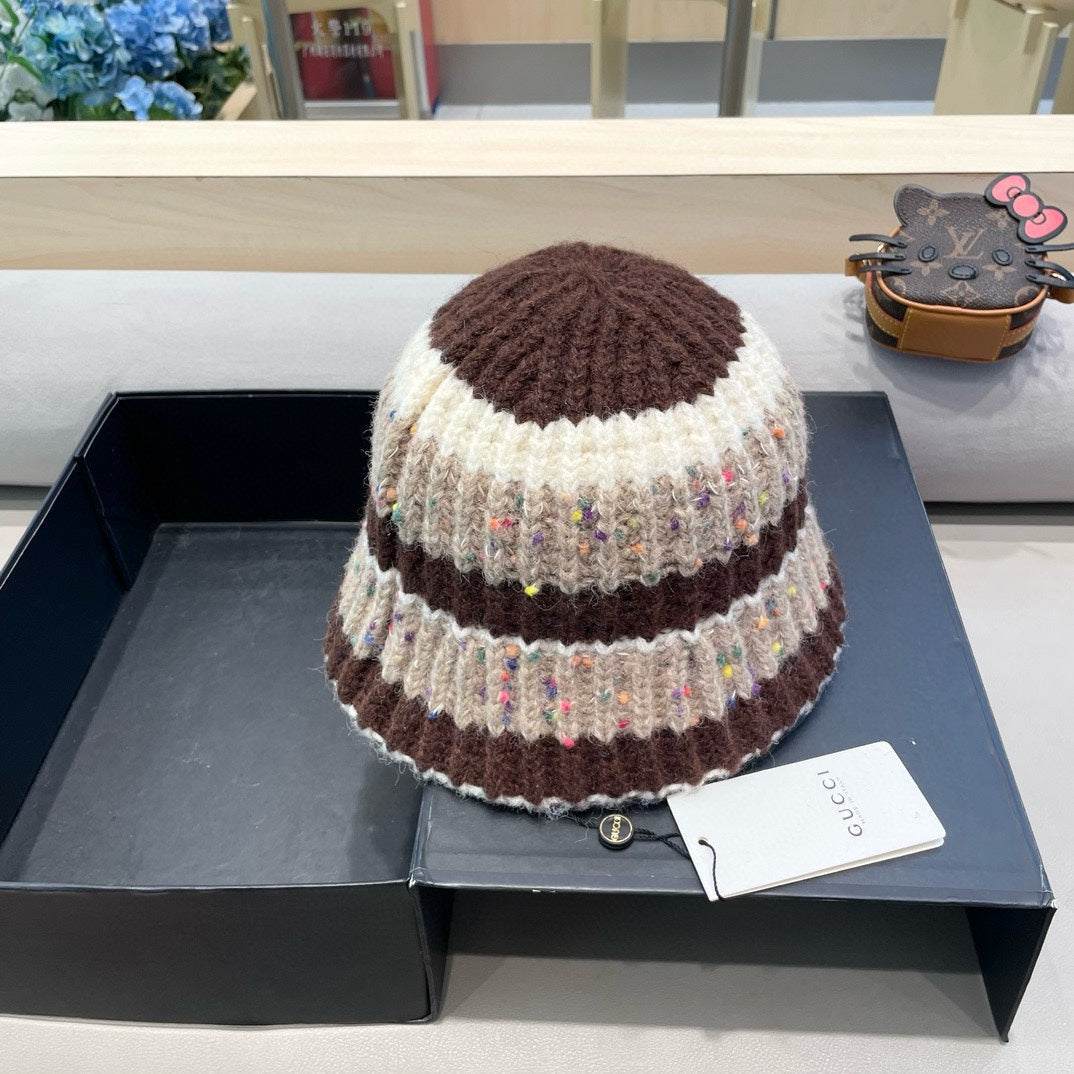 GUCCI STRIPED KNITTED BUCKET HAT COLORFUL 428102