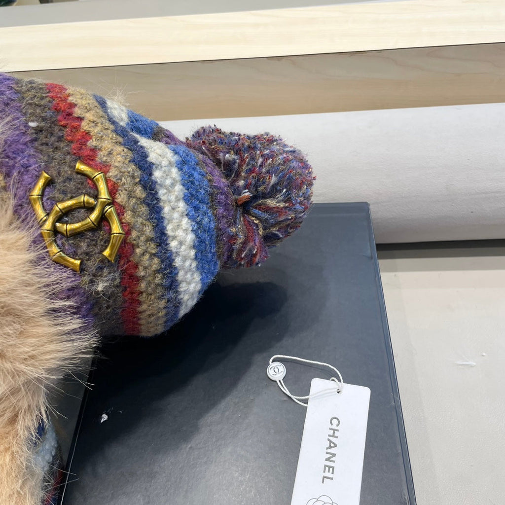 CHANEL FLUFFY KNIT HAT WITH PLUSH LINING COLORFUL 428156