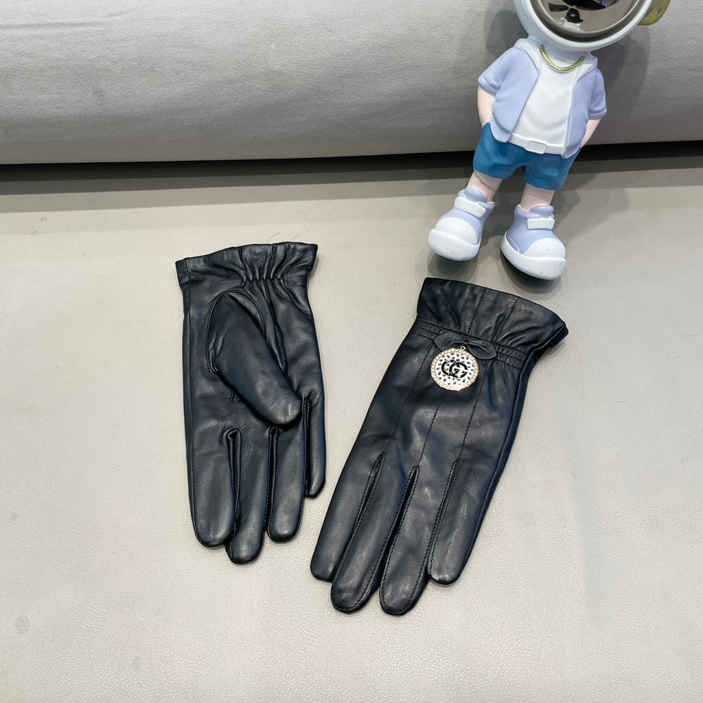 GUCCI CLASSIC TOUCHSCREEN GLOVES IN BLACK SHEEPSKIN 427387