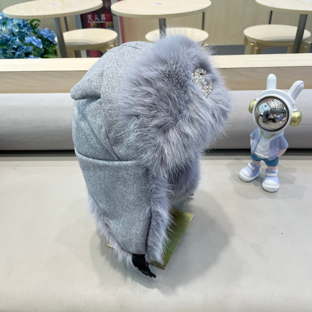CHANEL TRAPPER HAT IN SHARK GRAY SUEDE AND LAMB FUR 429973