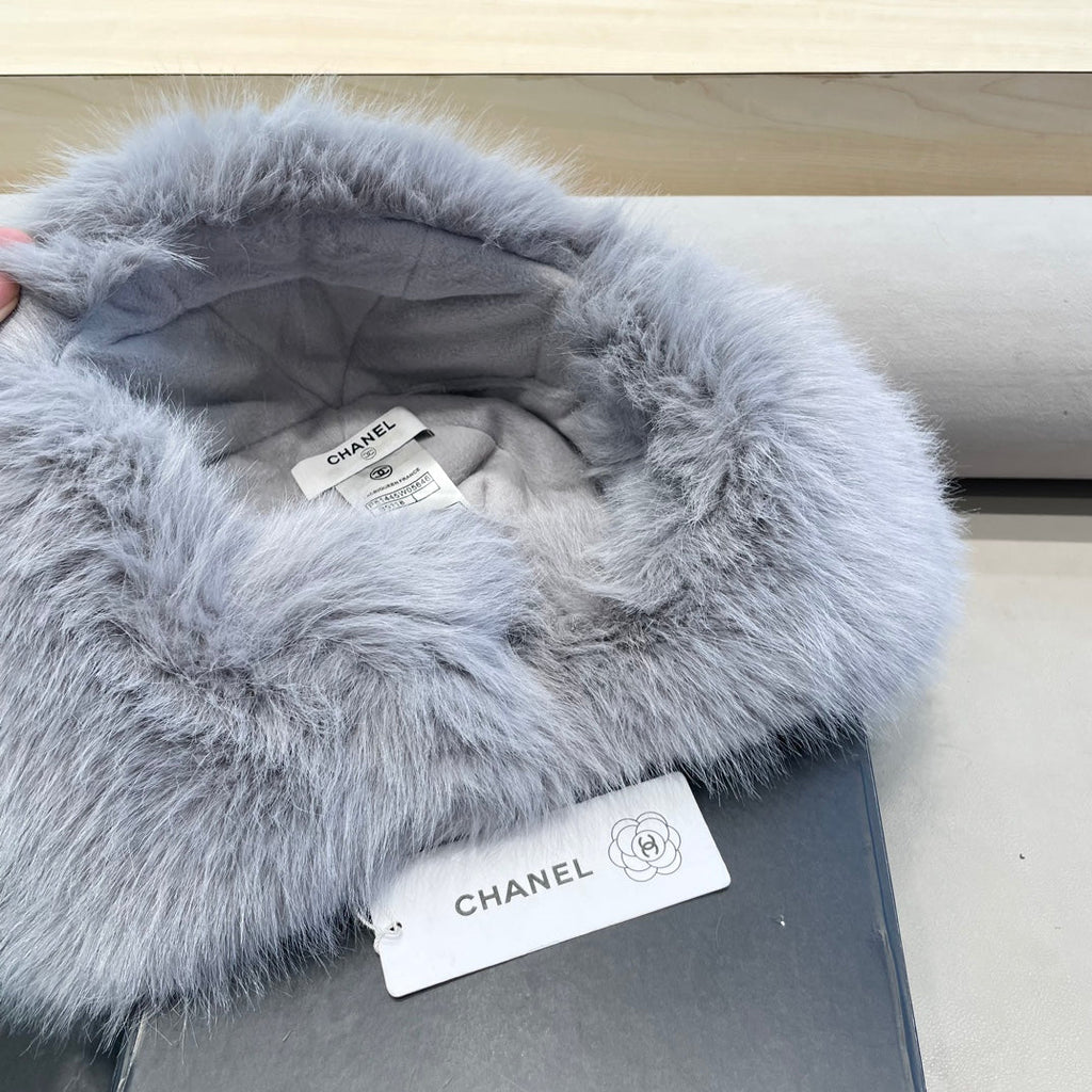 CHANEL TRAPPER HAT IN SHARK GRAY SUEDE AND LAMB FUR 429973
