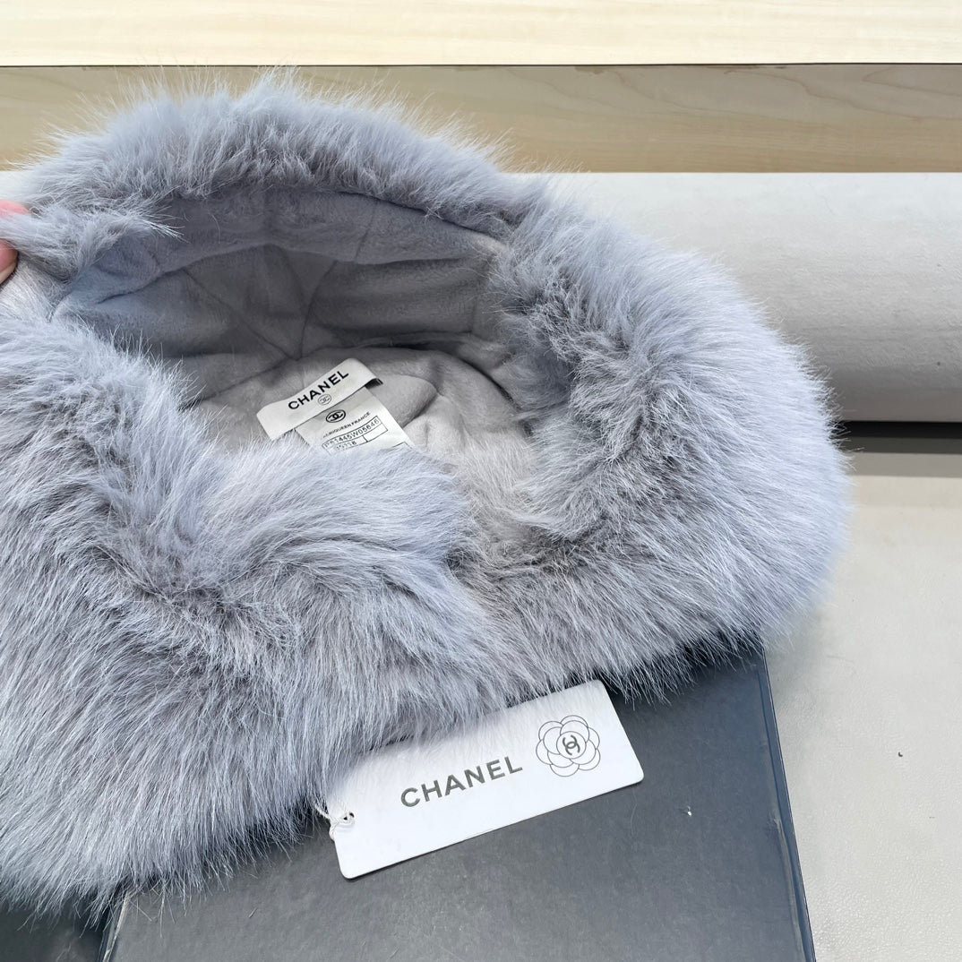 CHANEL TRAPPER HAT IN SHARK GRAY SUEDE AND LAMB FUR 429973
