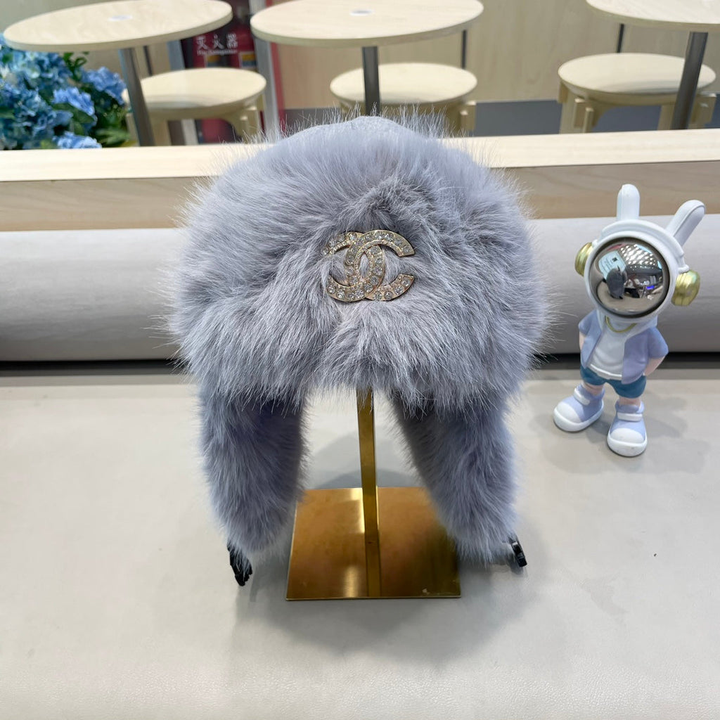 CHANEL TRAPPER HAT IN SHARK GRAY SUEDE AND LAMB FUR 429973