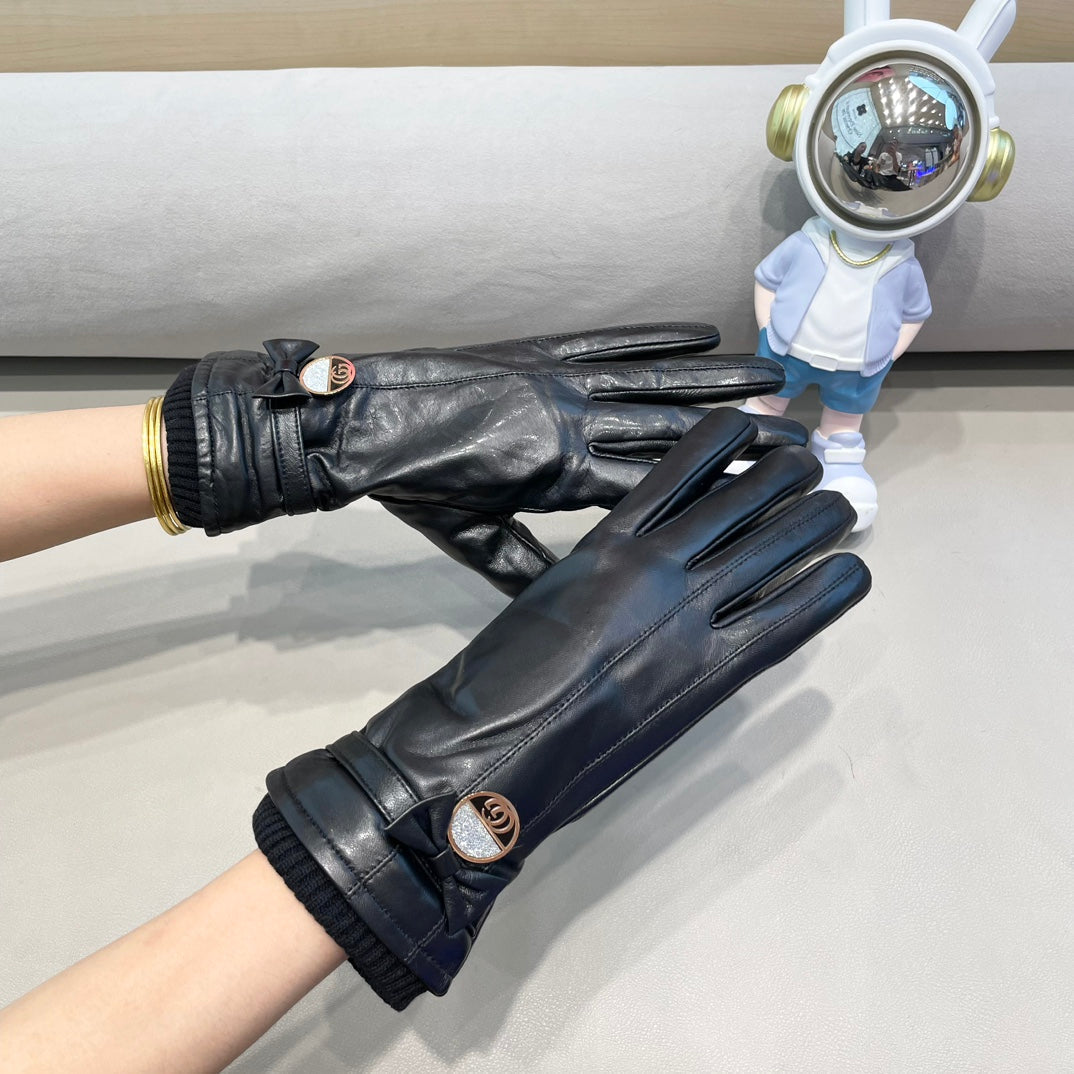 GUCCI GLOVES ATTACHED BOW IN BLACK LAMBSKIN AND WOOL 429202