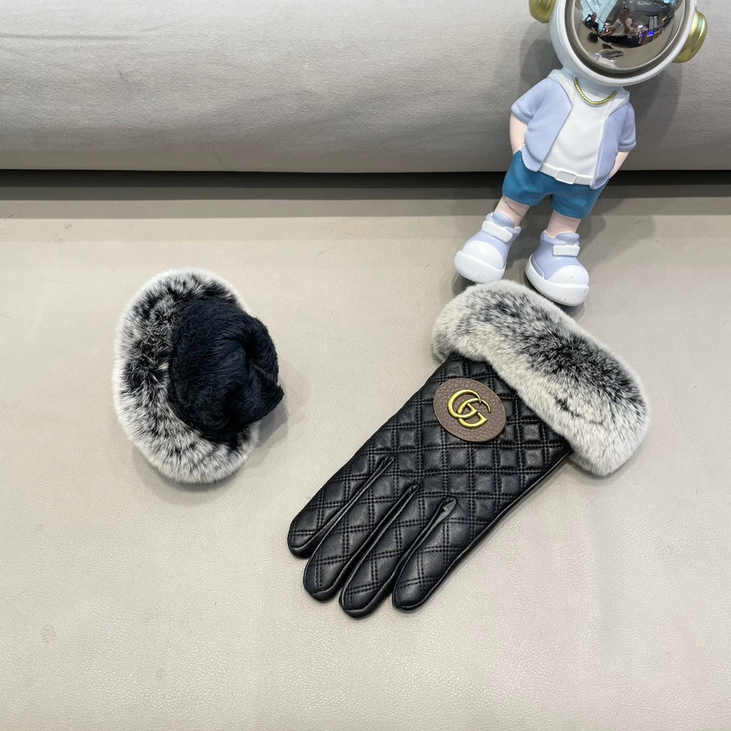 GUCCI TOUCHSCREEN GLOVES IN BLACK LAMBSKIN AND RABBIT FUR 429210