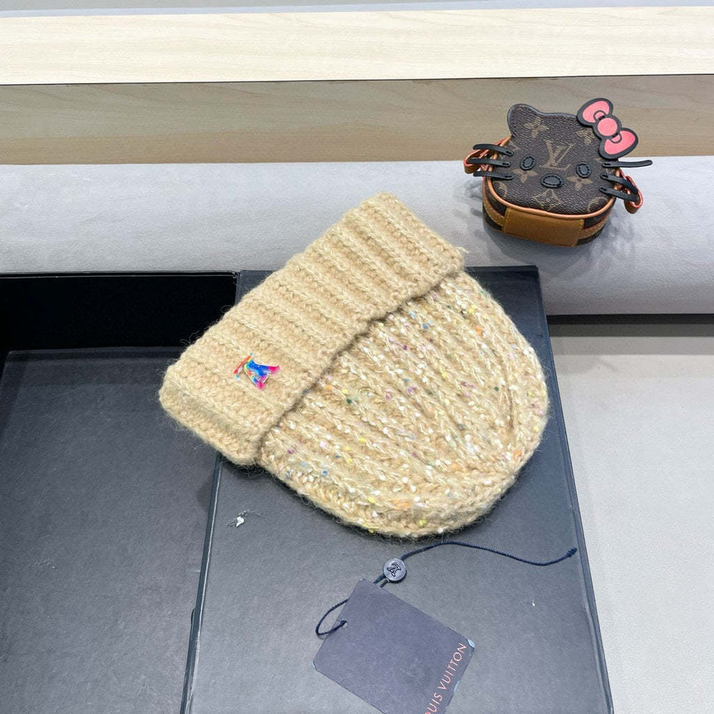 LOUIS VUITTON KNITTED BEANIE HAT IN CREAM BEIGE WOOL 431618