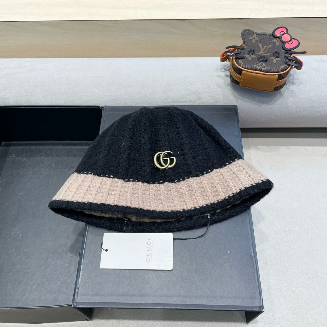 GUCCI KNIT BUCKET HAT IN BLACK MIX LIGHT BROWN WOOL 431639