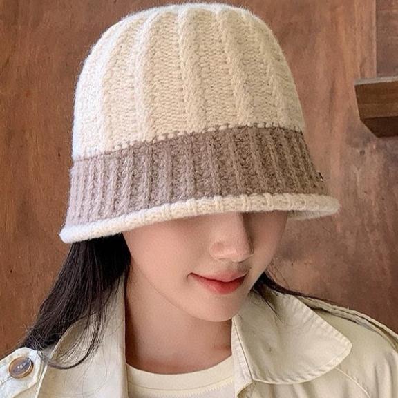 GUCCI KNIT BUCKET HAT IN BEIGE MIX MEDIUM BROWN WOOL 431640