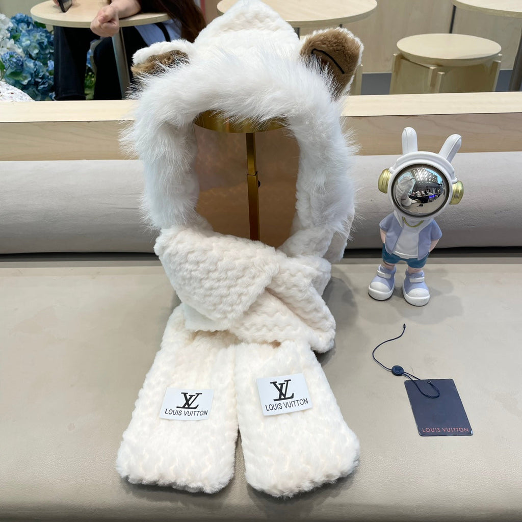 LOUIS VUITTON BEANIE HAT IN WHITE WOOL AND LAMB FUR 435076
