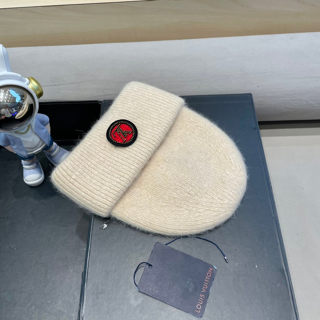 LOUIS VUITTON BEANIE HAT IN BEIGE WOOL AND RABBIT FUR 433474