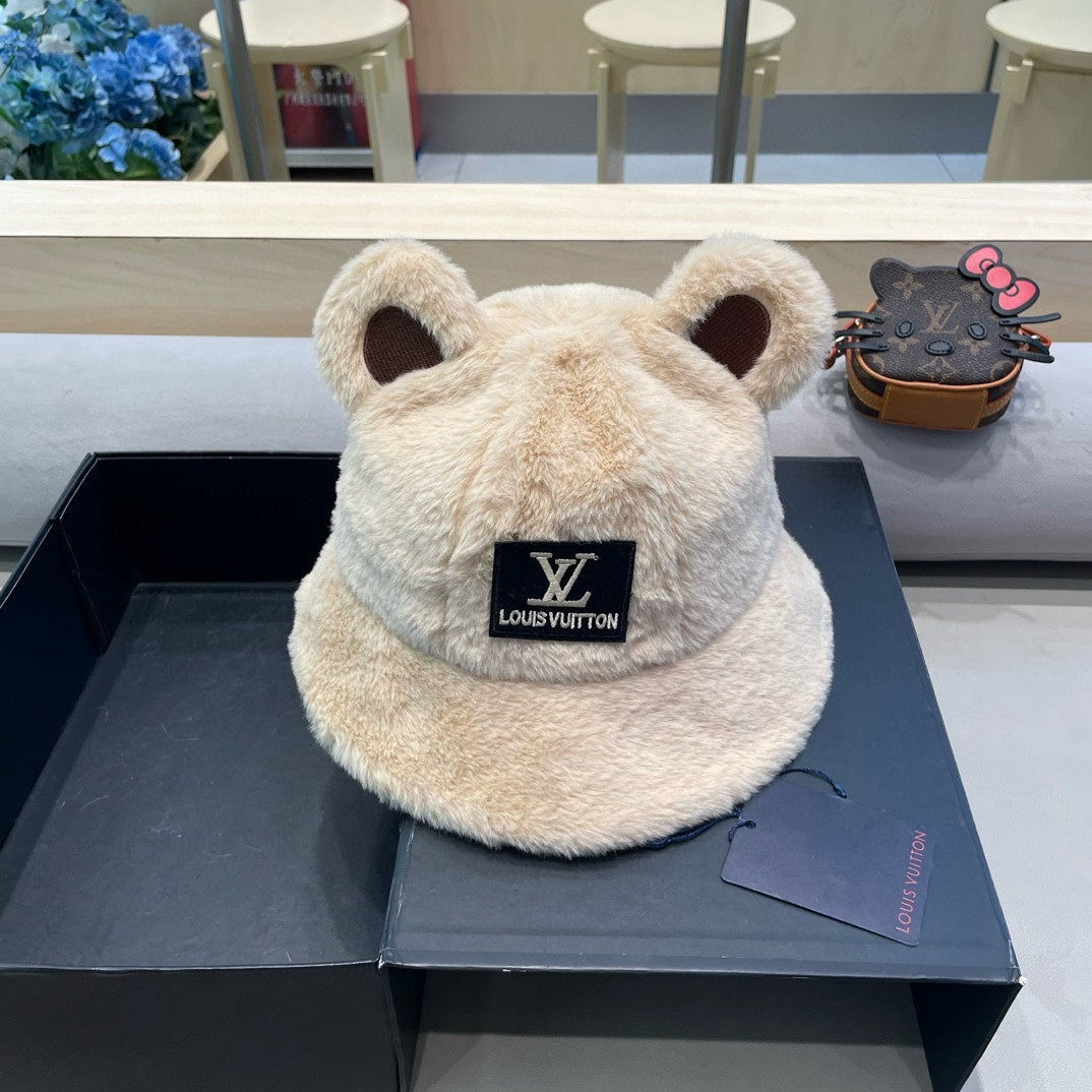 LOUIS VUITTON BUCKET HAT IN BEIGE WOOL AND LAMB FUR 434942
