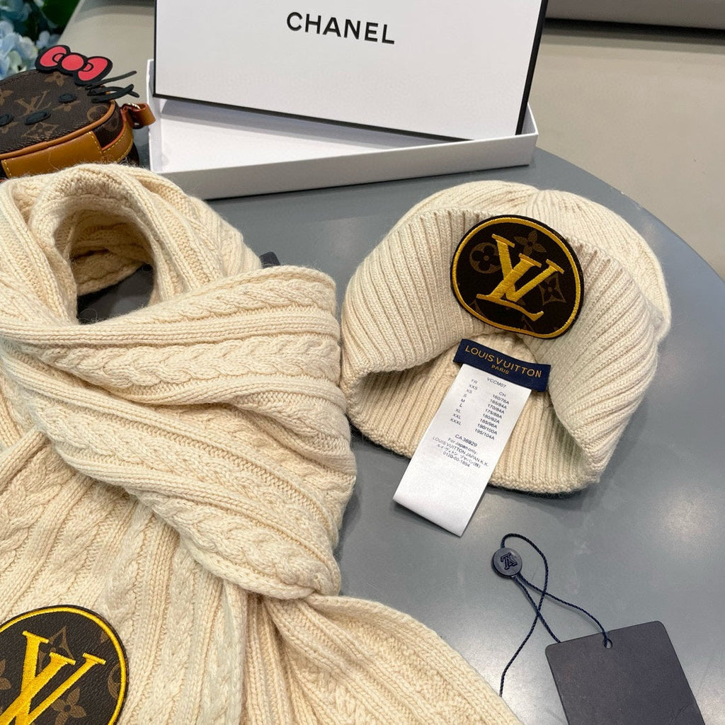 LOUIS VUITTON SET SCARF AND HAT IN CREAM BEIGE WOOL 434609