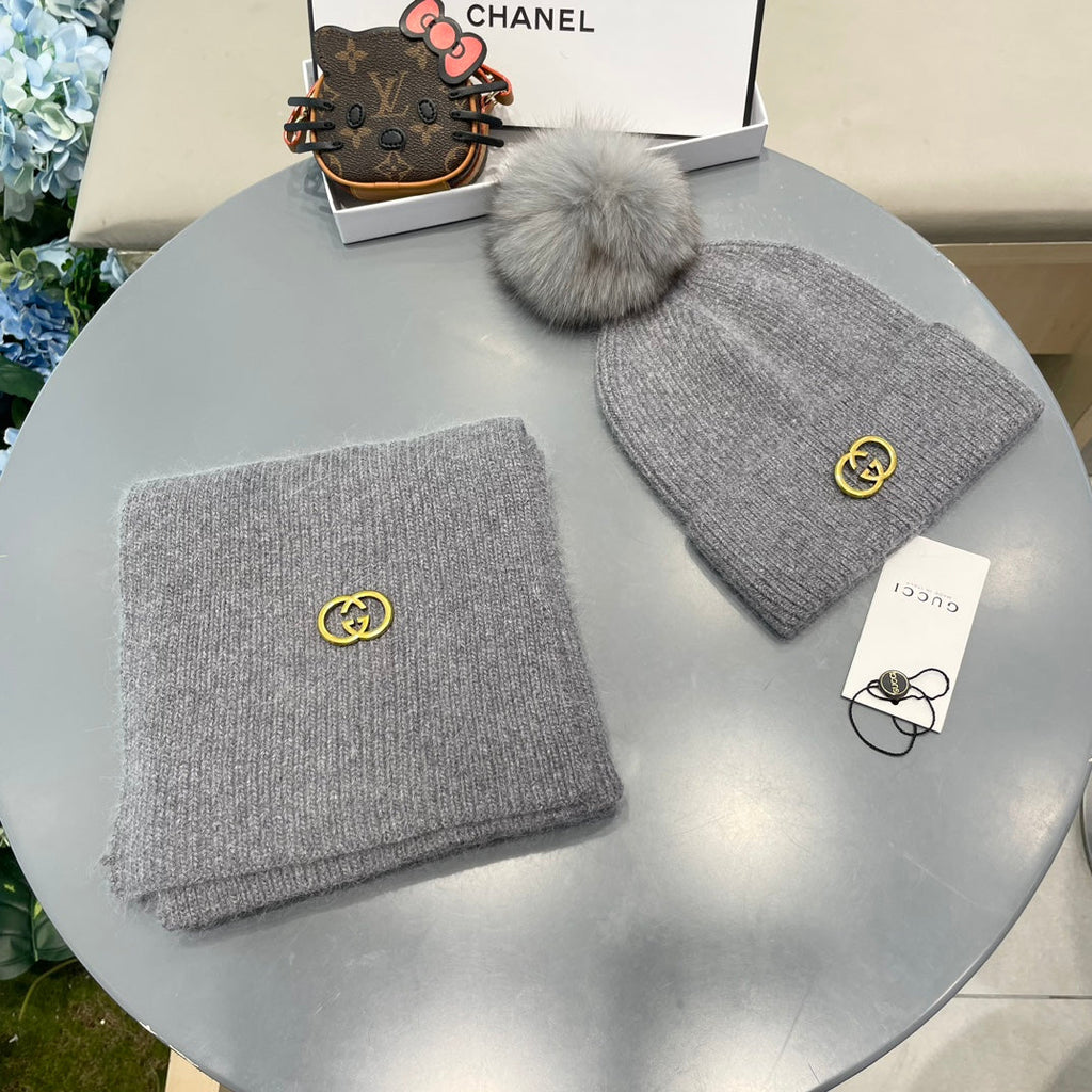 GUCCI SET SCARF AND HAT IN DOVE GRAY CASHMERE 436241