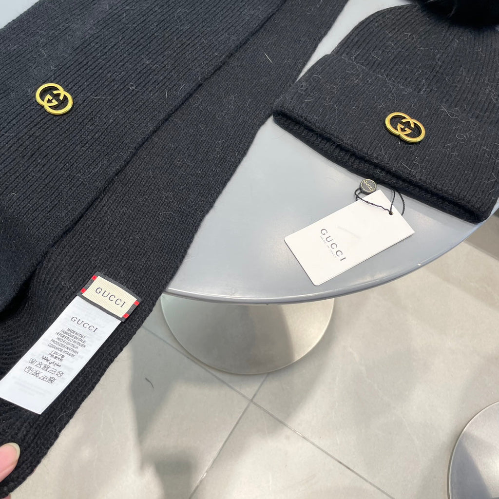 GUCCI SET SCARF AND HAT IN BLACK CASHMERE 436221