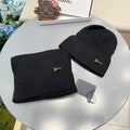 LOUIS VUITTON SET SCARF AND HAT IN BLACK WOOL 436222