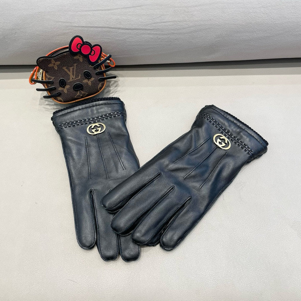 GUCCI GLOVES IN BLACK LAMBSKIN 444432