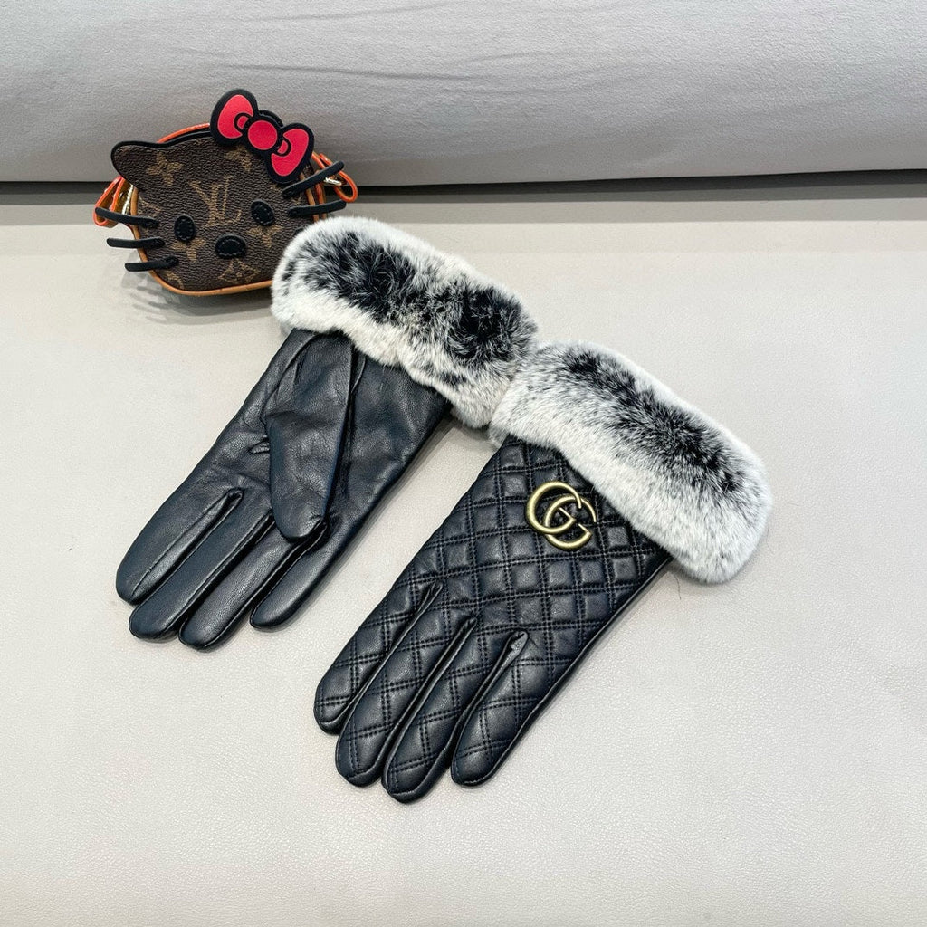 GUCCI TOUCHSCREEN GLOVES IN BLACK RABBIT FUR AND LAMBSKIN 444433