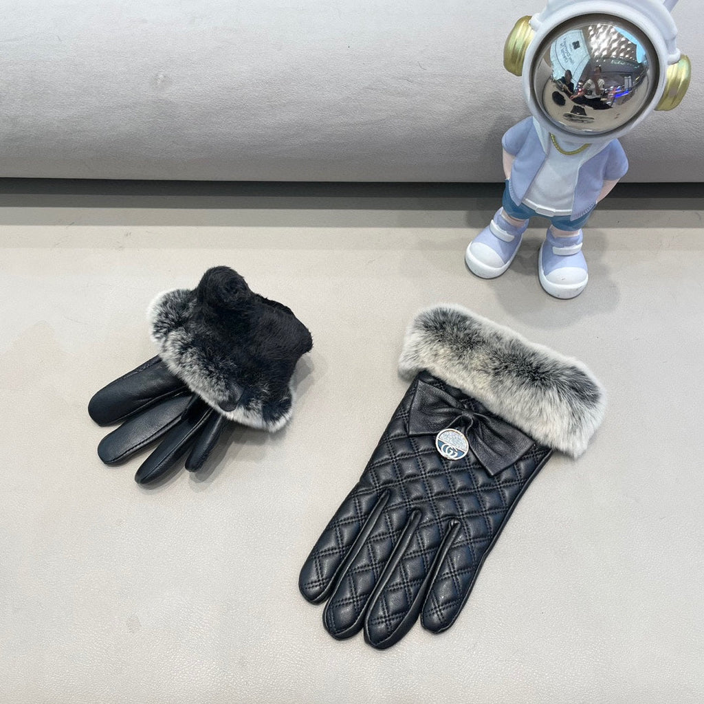 GUCCI TOUCHSCREEN GLOVES WITH BOW IN BLACK RABBIT FUR MIX LAMBSKIN 463796