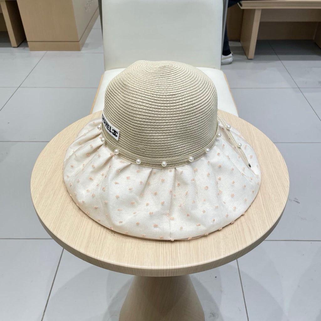 CHANEL WIDE BRIM HAT IN IVORY STRAW 673033