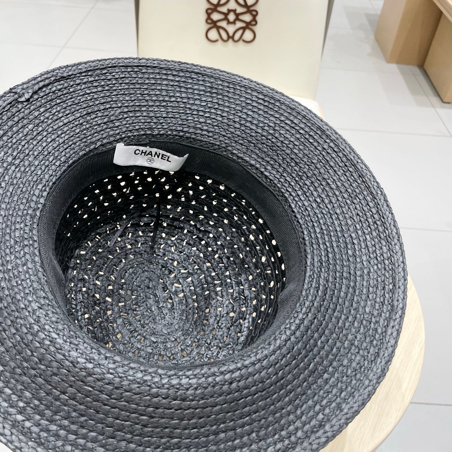 CHANEL STRAW HAT OPEN WEAVE BLACK 674077