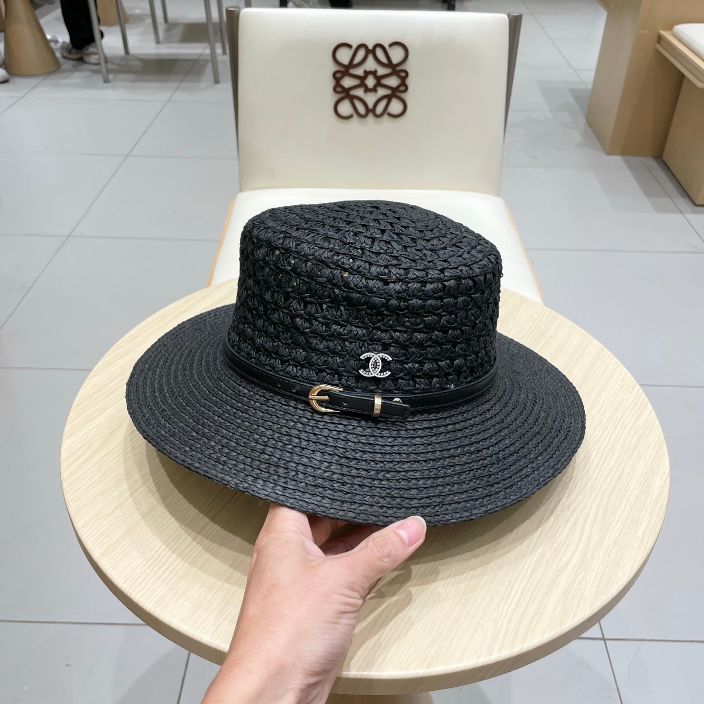 CHANEL STRAW HAT OPEN WEAVE BLACK 674077